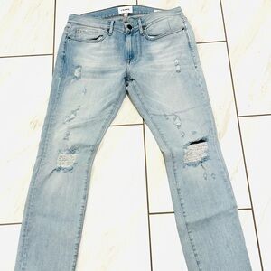Frame Jeans. 32x30. Skinny with some stretch.